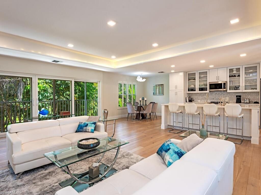 1100 3rd St S, Unit 202, Naples, FL 34102 Photo