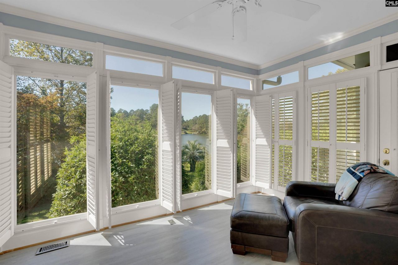 307 E Springs Road Photo 17