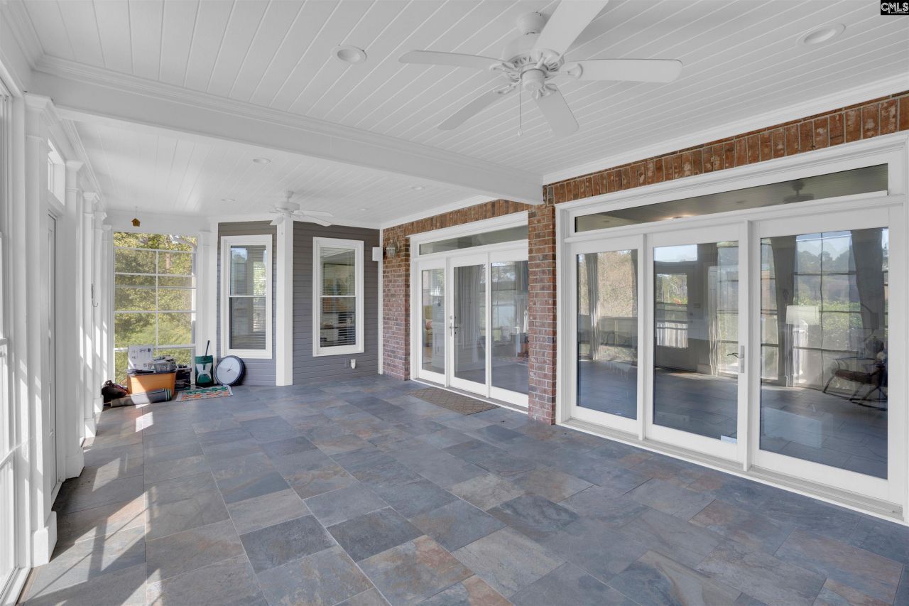 307 E Springs Road Photo 24