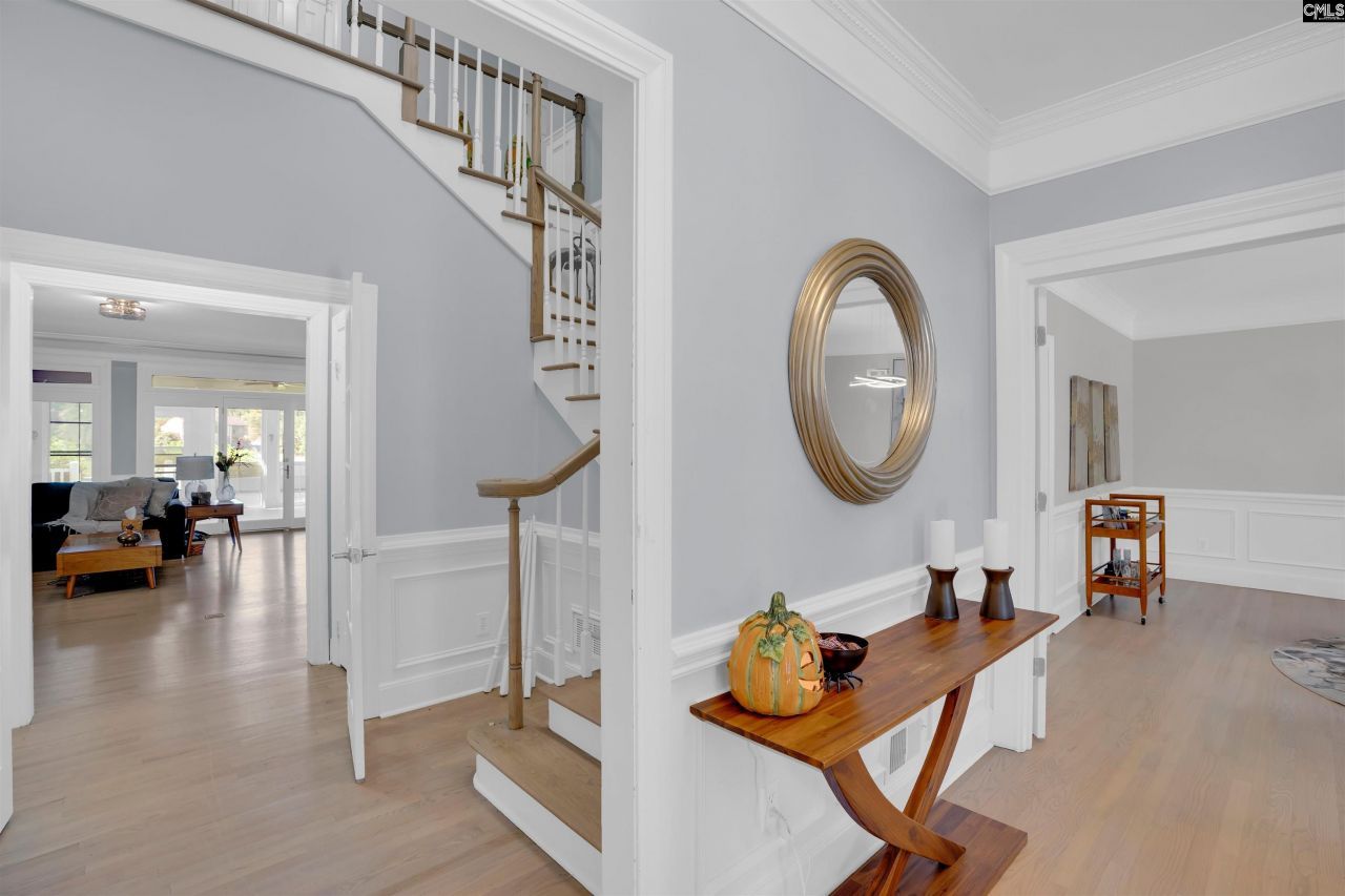 307 E Springs Road Photo 9