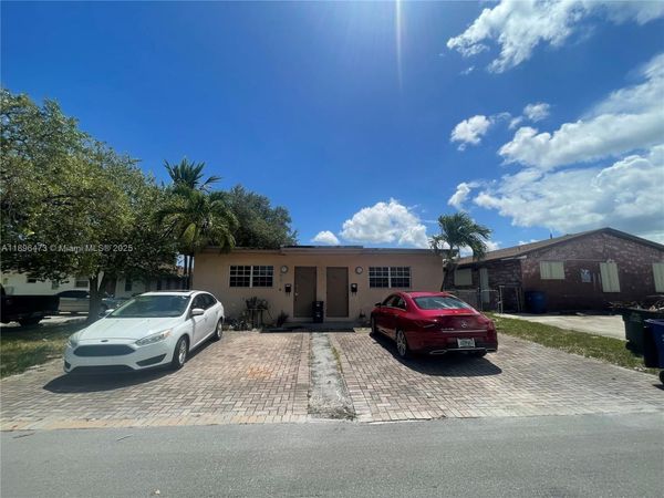 825 NW 9TH ST, Unit 825, Hallandale Beach, FL 33009