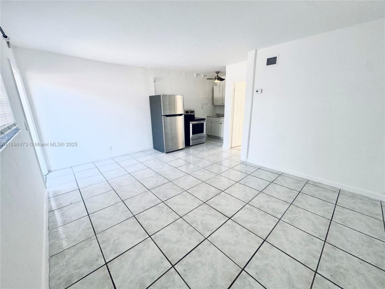 825 NW 9th St, Unit 825, Hallandale Beach, FL 33009 Photo