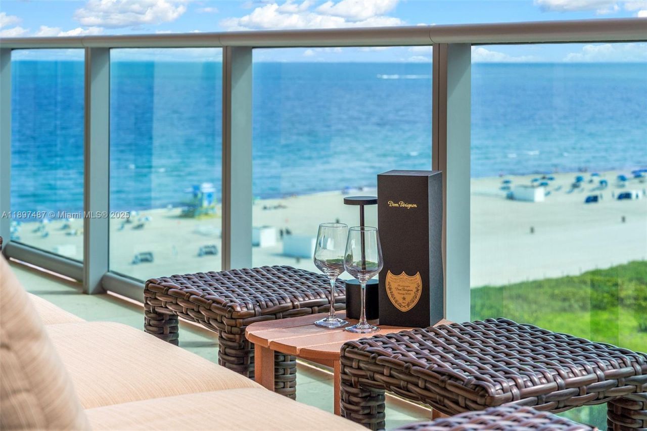 1455 Ocean Dr, Unit 1003, Miami Beach, FL 33139 Photo