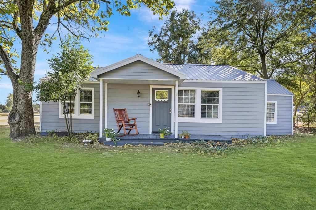 308 Jeannine Street, Winnsboro, TX 75494 Main Photo