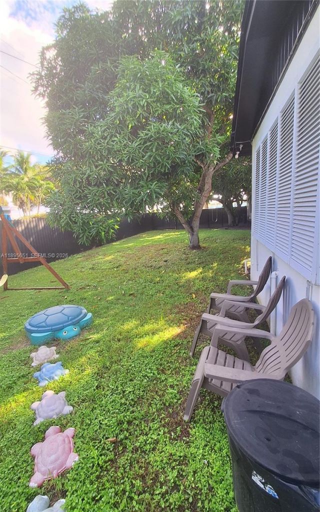 10305 SW 149th Ter, Miami, FL 33176 Photo