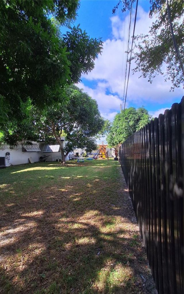 10305 SW 149th Ter, Miami, FL 33176 Photo