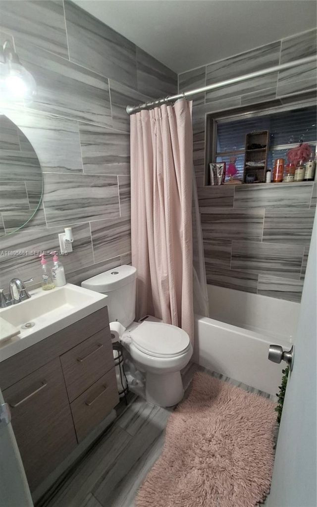 10305 SW 149th Ter, Miami, FL 33176 Photo