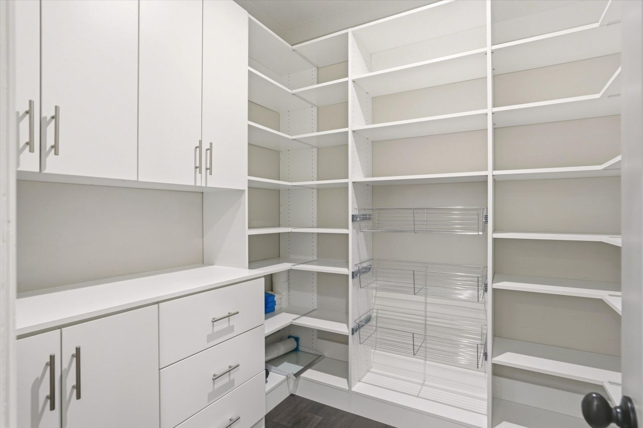 4019 Cascades Thrust Photo 15