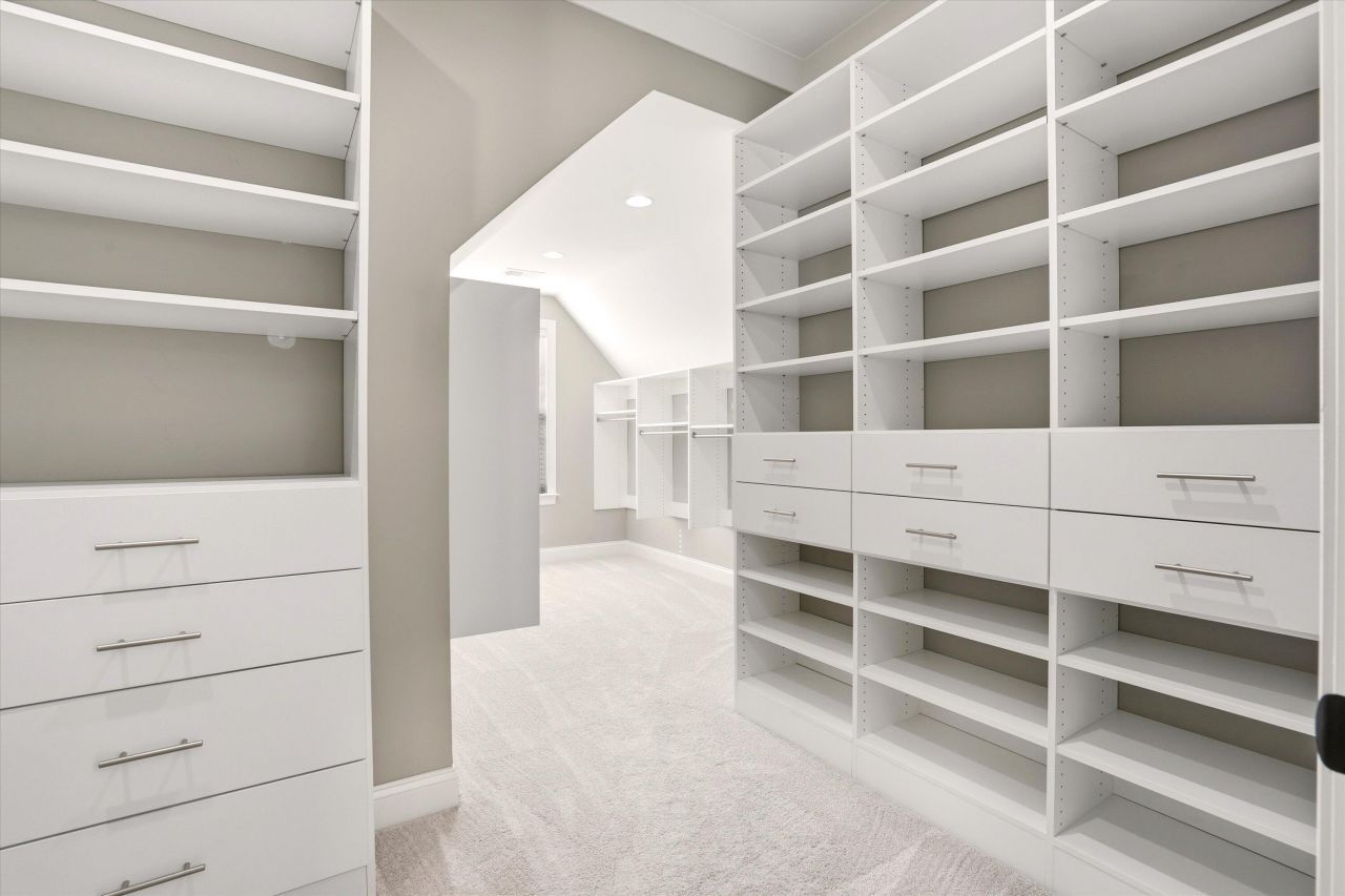 4019 Cascades Thrust Photo 22