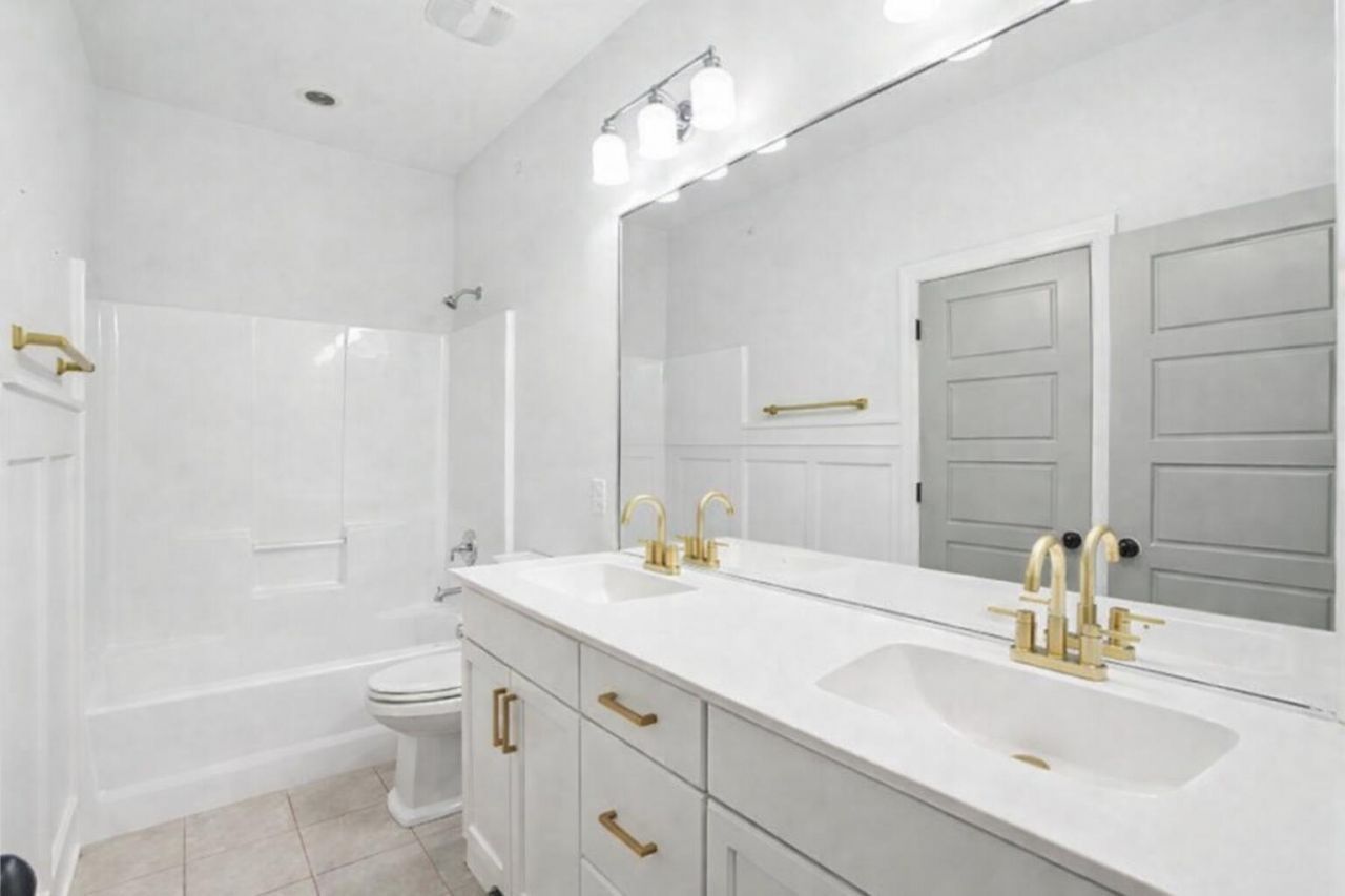 4019 Cascades Thrust Photo 27