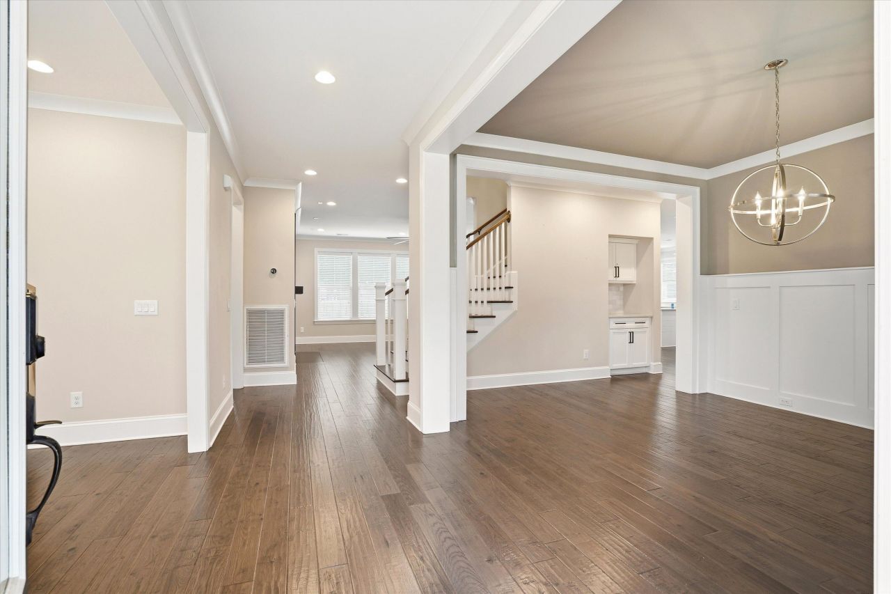 4019 Cascades Thrust Photo 6