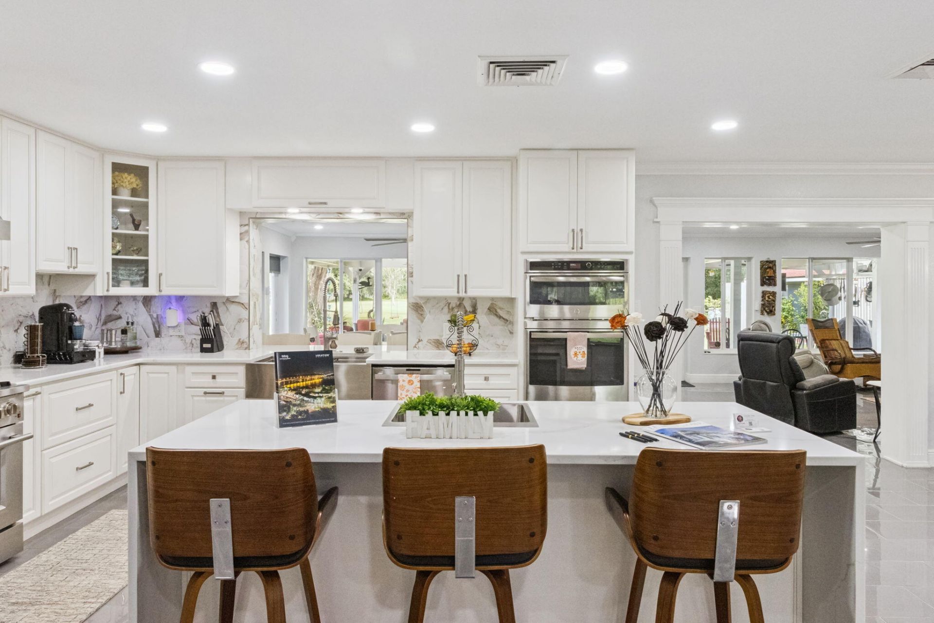 1950 Foxhollow Drive E, Auburndale, FL 33823 Photo