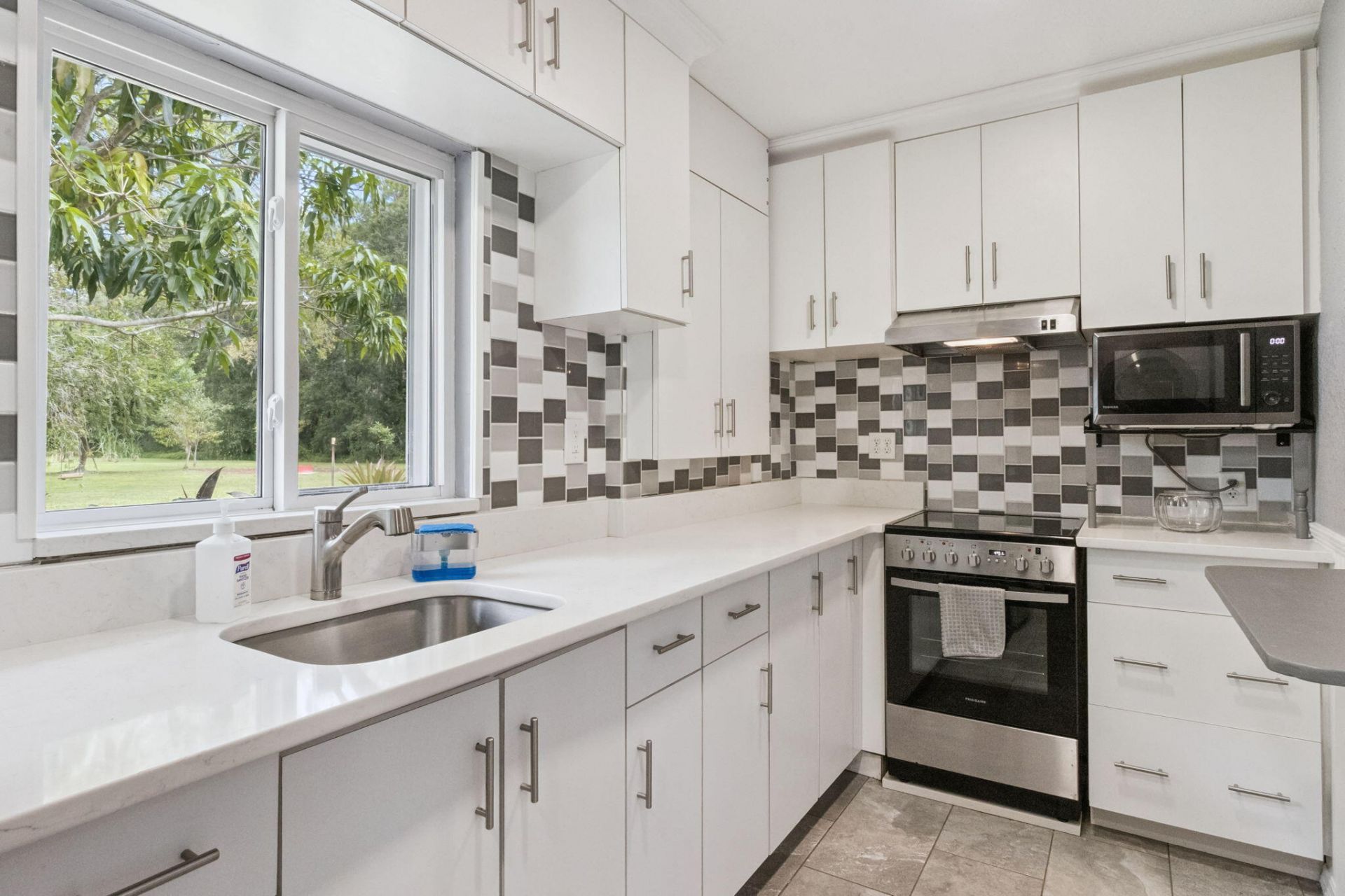 1950 Foxhollow Drive E, Auburndale, FL 33823 Photo