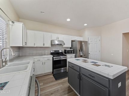 9920 Grand Falls Drive, Reno, NV 89506 Photo