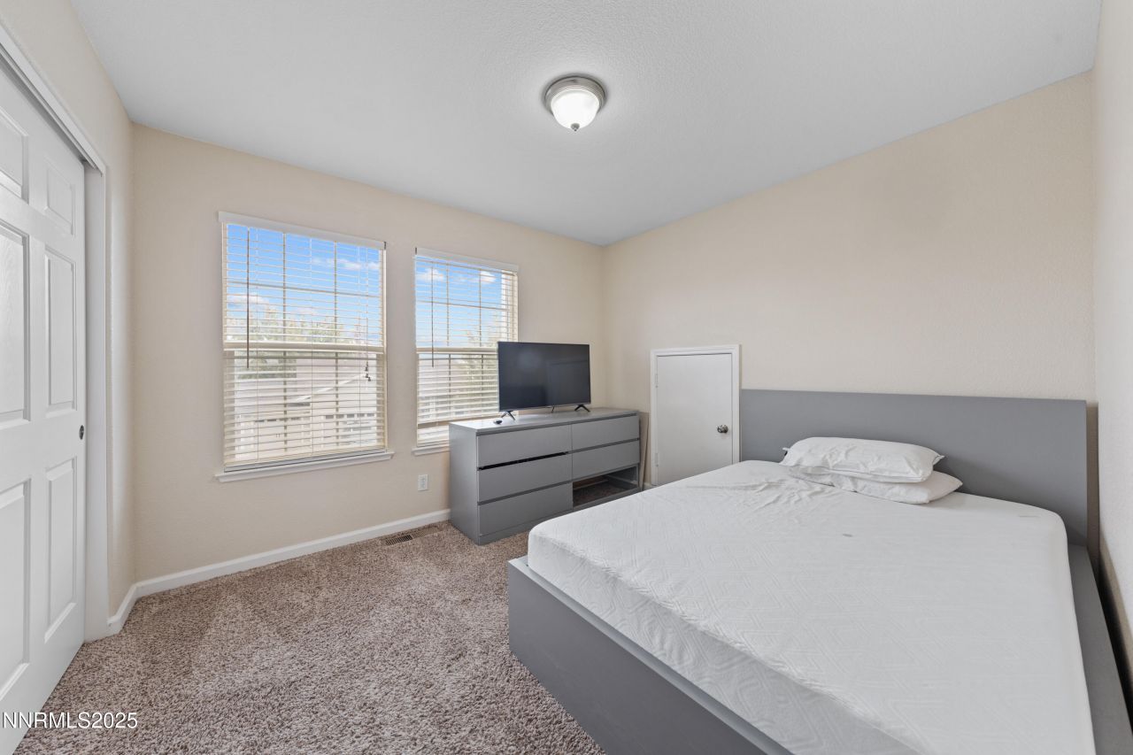 9920 Grand Falls Drive, Reno, NV 89506 Photo