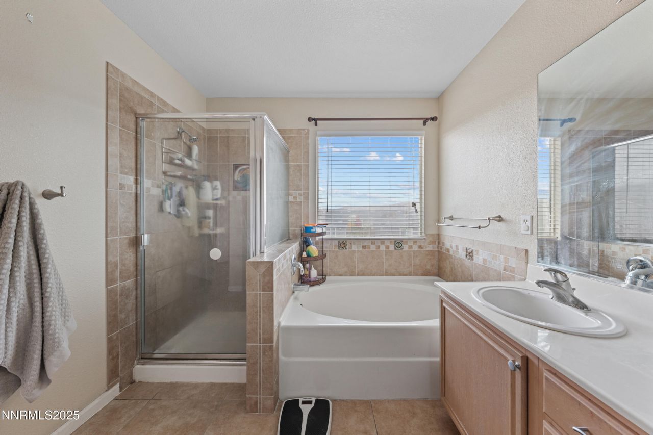 9920 Grand Falls Drive, Reno, NV 89506 Photo