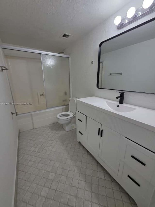 13499 Biscayne Blvd, Unit 811, North Miami, FL 33181 Photo