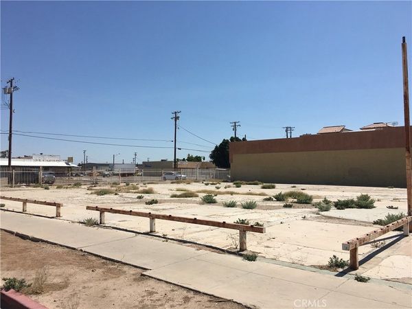 601 E Main Street, Brawley, CA 92227