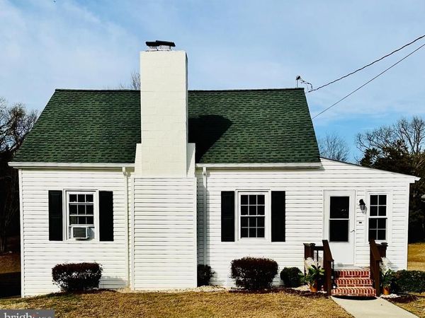 1037 JULIAN DRIVE, FREDERICKSBURG, VA 22405