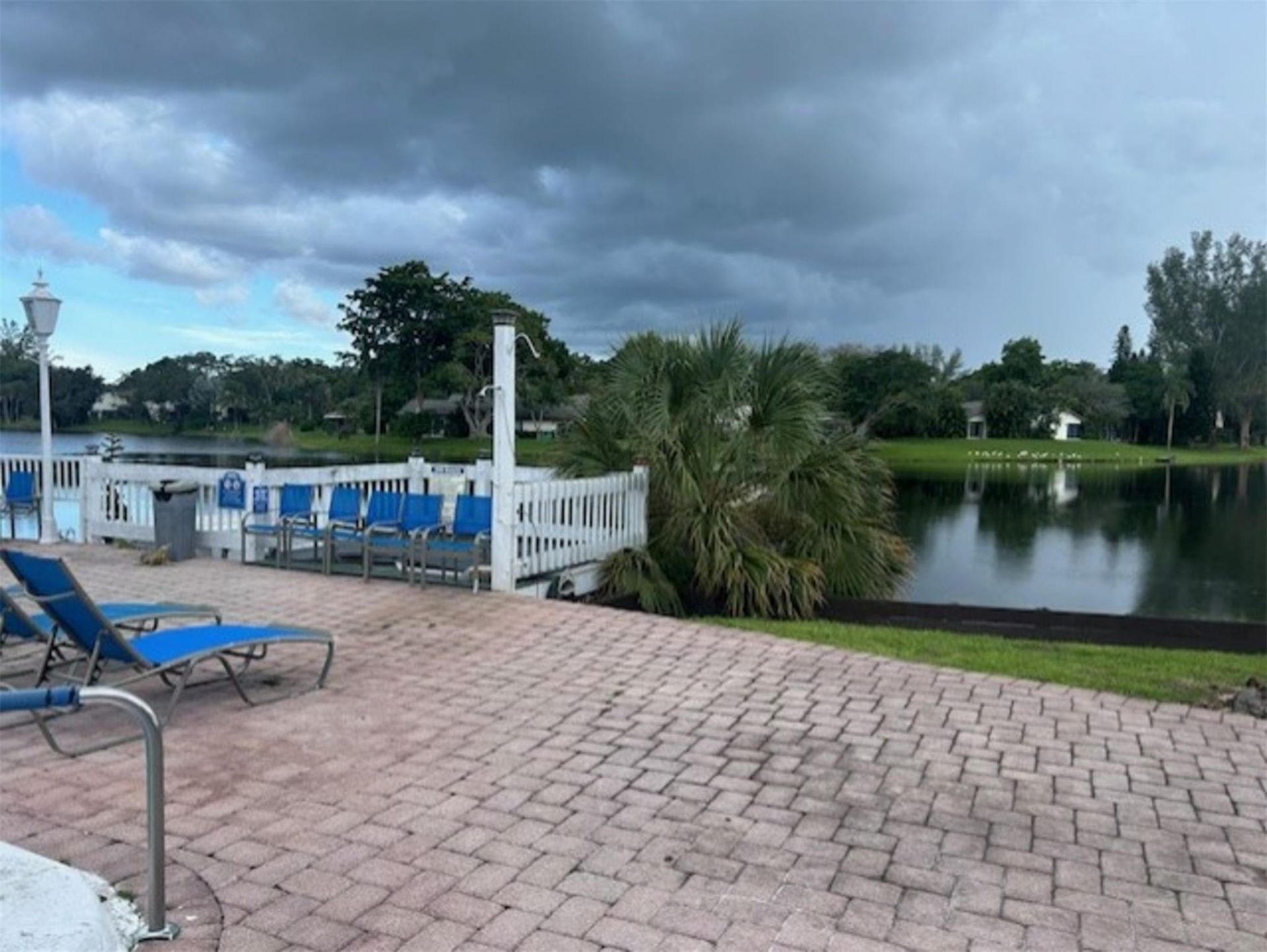 3720 Inverrary Drive, Unit 1T, Lauderhill, FL 33319 Photo