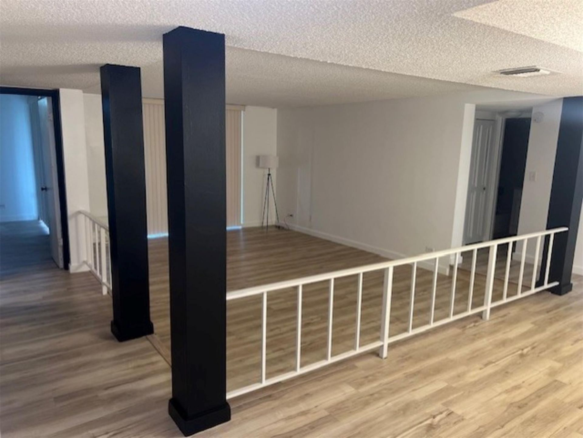 3720 Inverrary Drive, Unit 1T, Lauderhill, FL 33319 Photo