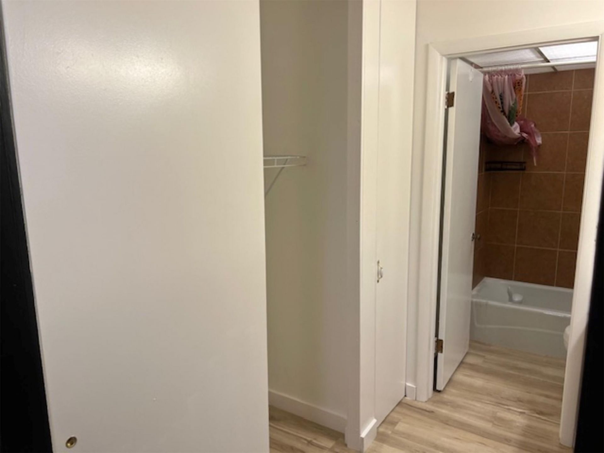 3720 Inverrary Drive, Unit 1T, Lauderhill, FL 33319 Photo