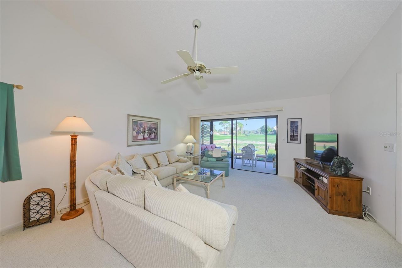 5941 Clubside Drive, Unit 5941, Sarasota, FL 34243 Photo