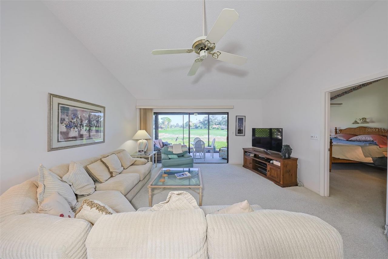 5941 Clubside Drive, Unit 5941, Sarasota, FL 34243 Photo