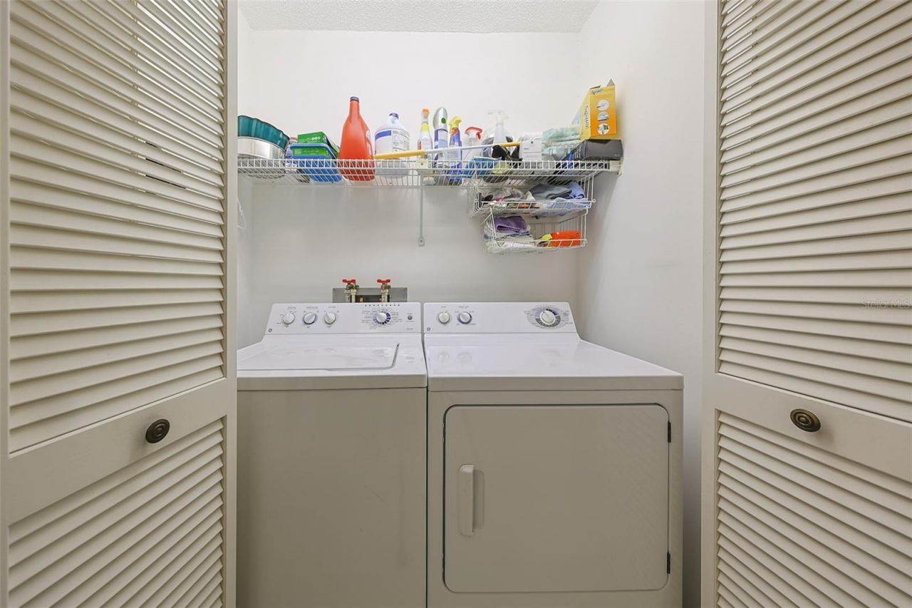 5941 Clubside Drive, Unit 5941, Sarasota, FL 34243 Photo