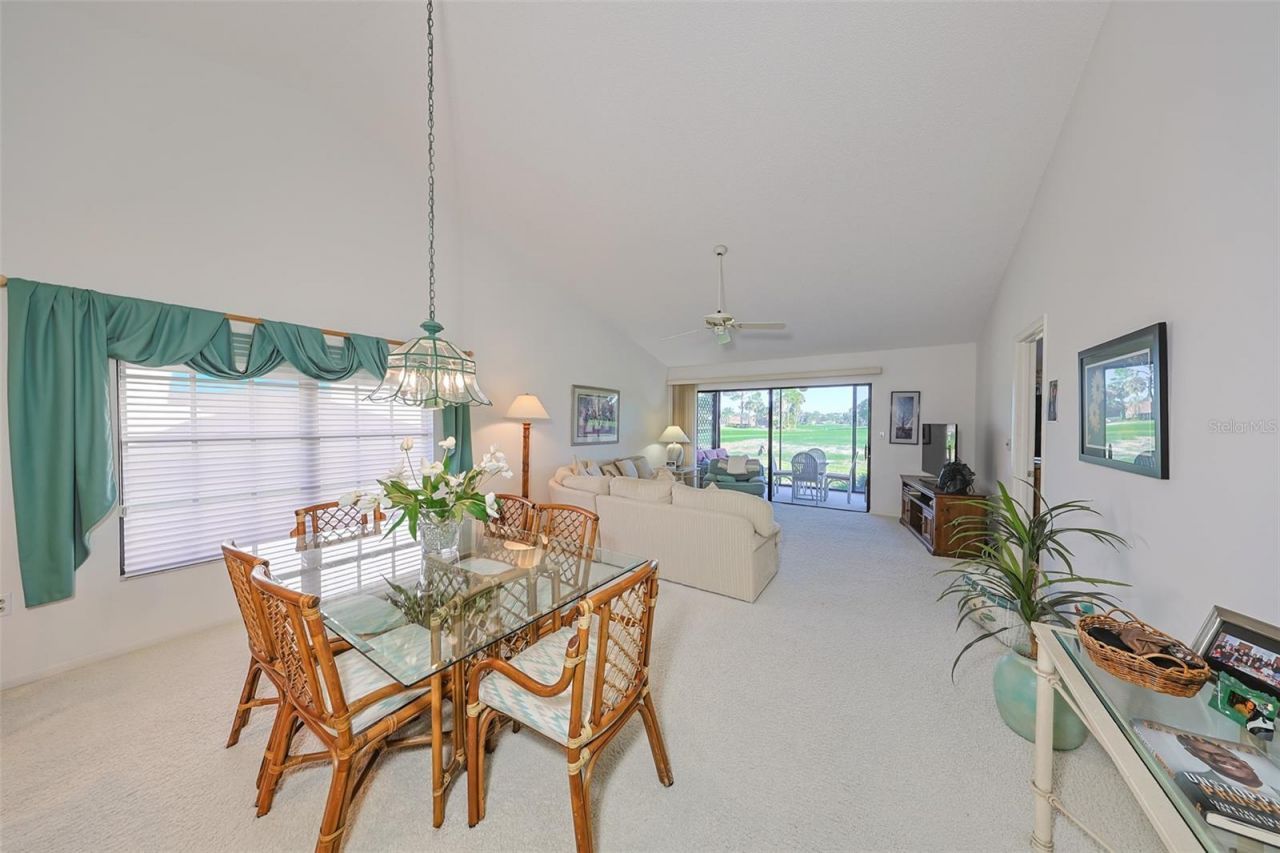 5941 Clubside Drive, Unit 5941, Sarasota, FL 34243 Photo