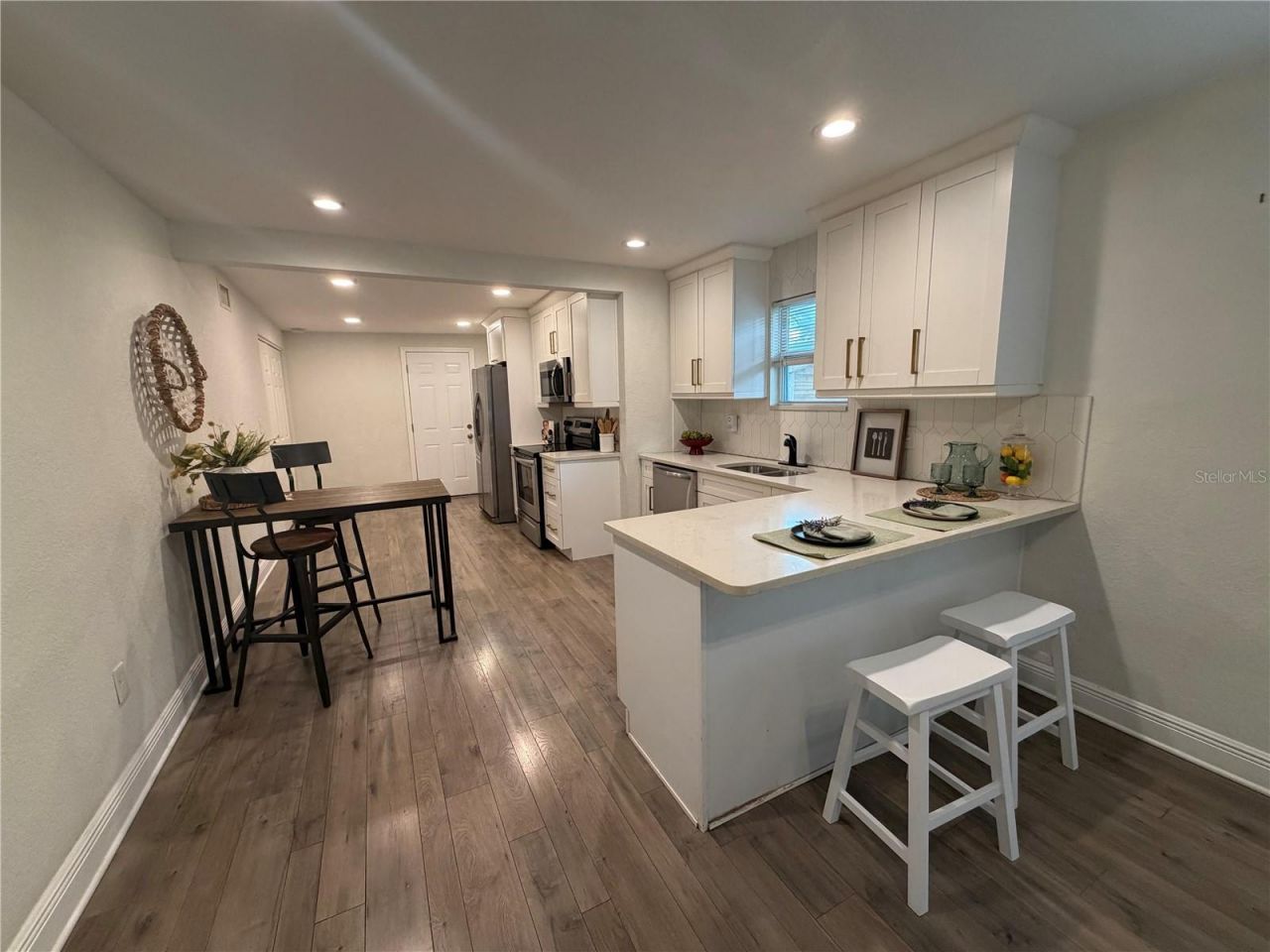 210 E Cluster Avenue, Tampa, FL 33604 Photo