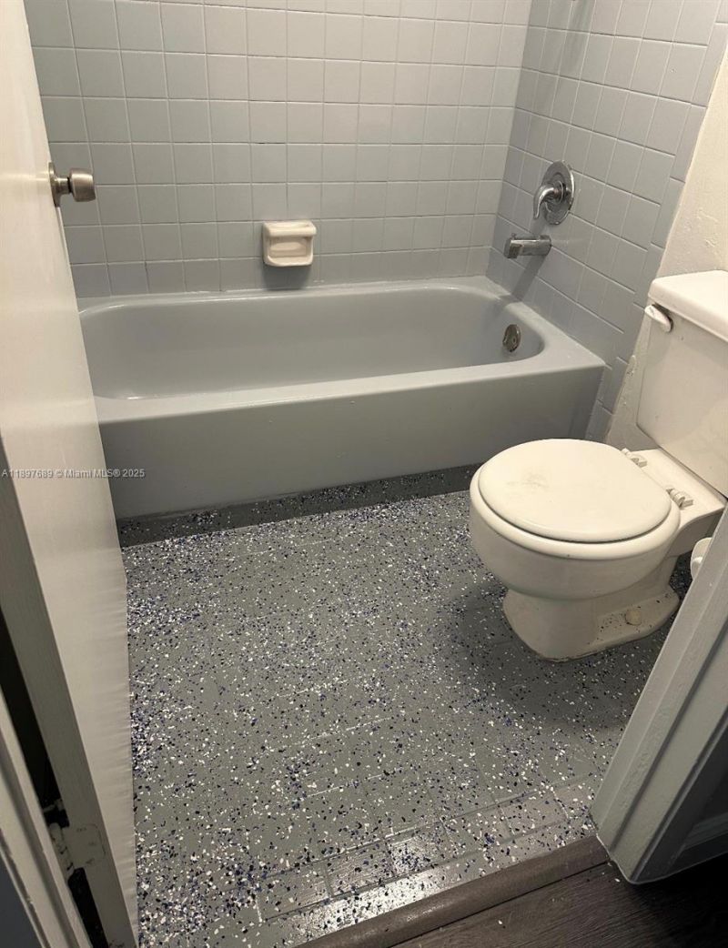 855 NE 209th St, Unit 103-34, Miami, FL 33179 Photo