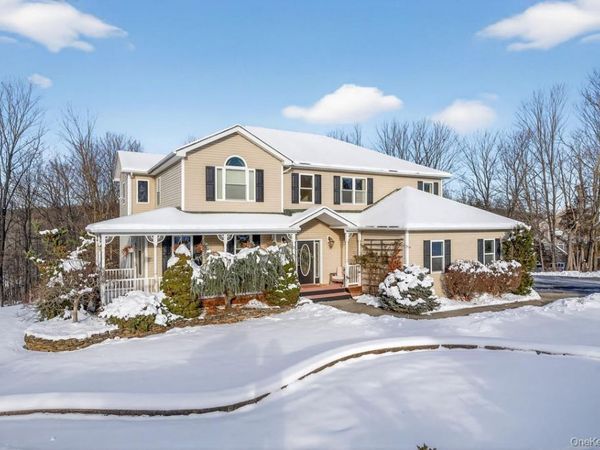 9 Country Woods Drive, Chester, NY 10918