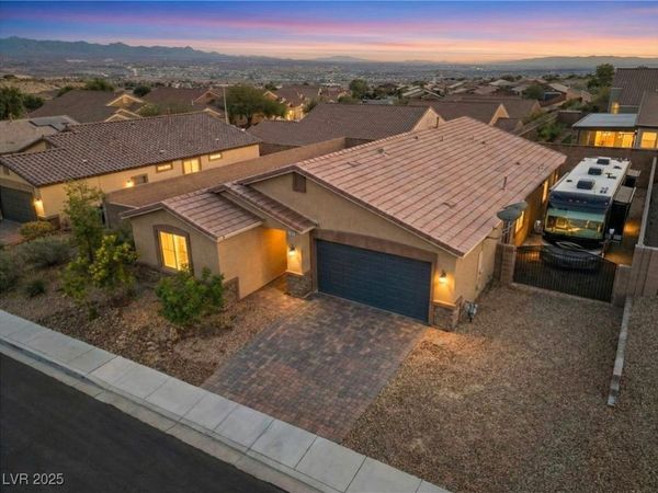 2335 Brookings Harbor Court , Laughlin, NV 89029