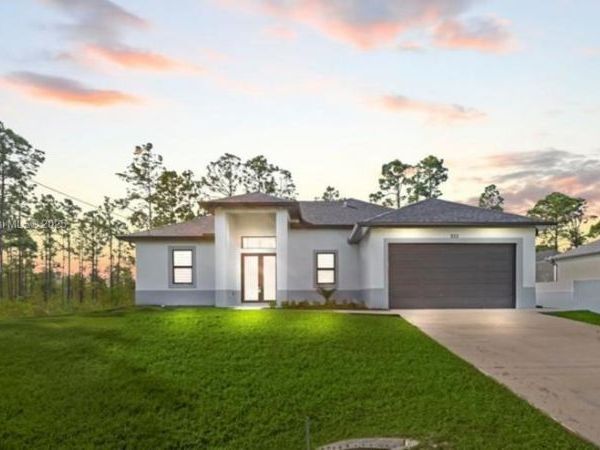 932 Maddock St, Lehigh Acres, FL 33974