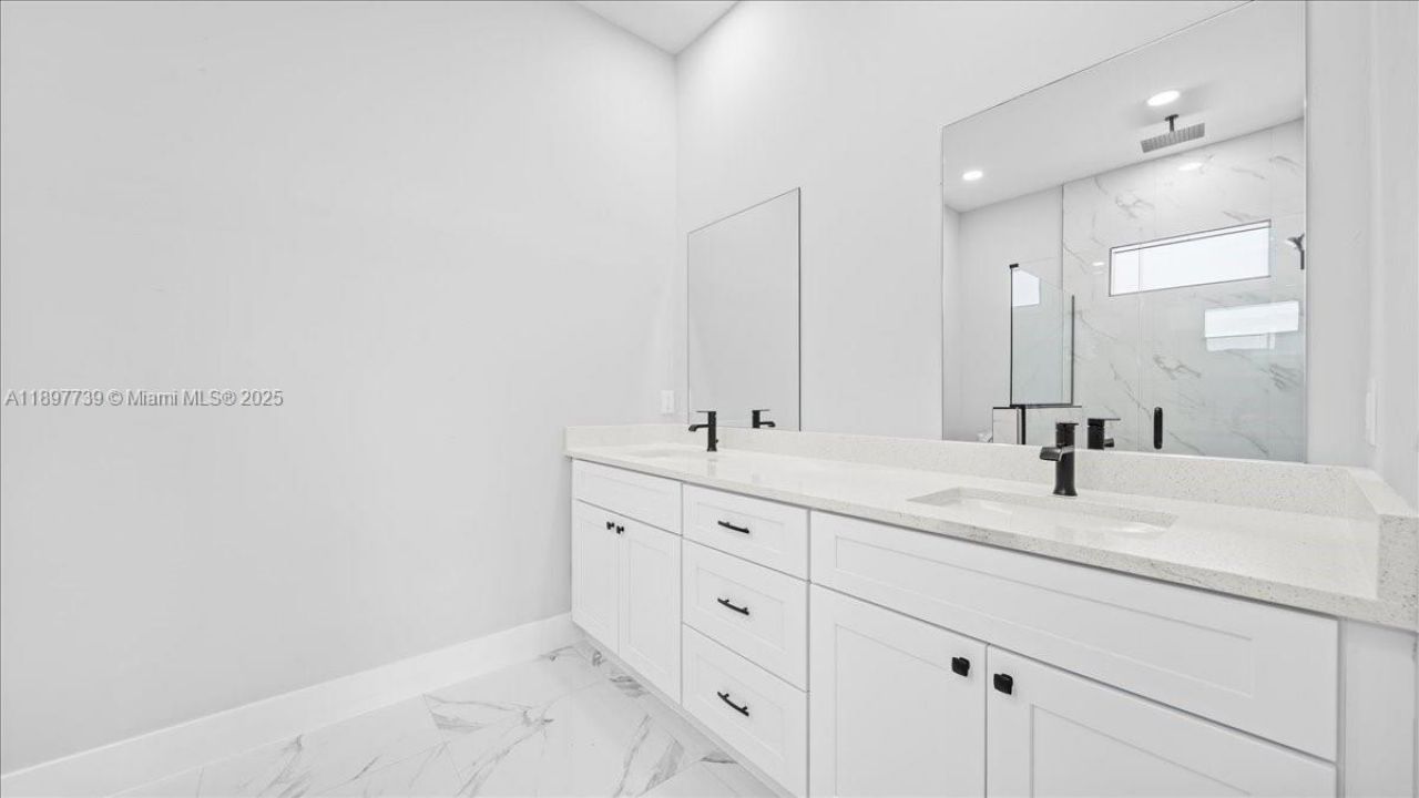 932 Maddock St, Lehigh Acres, FL 33974 Photo