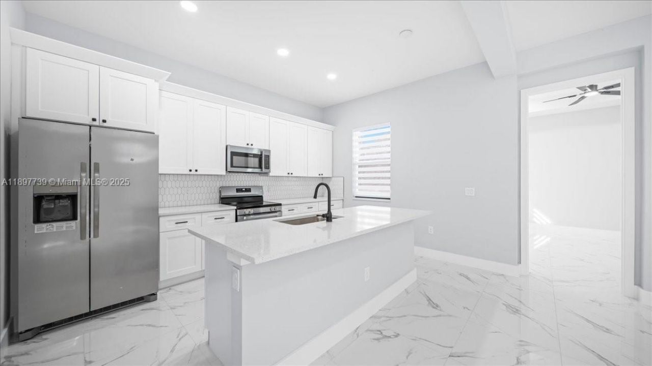 932 Maddock St, Lehigh Acres, FL 33974 Photo