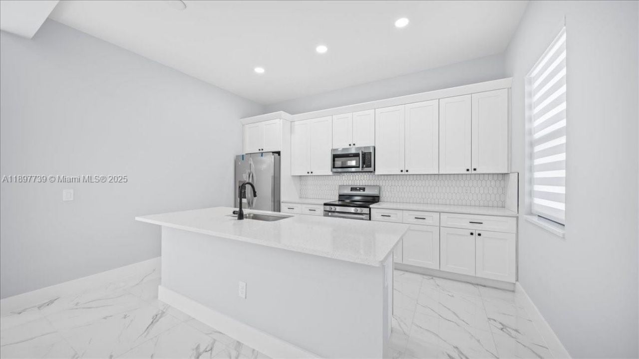 932 Maddock St, Lehigh Acres, FL 33974 Photo