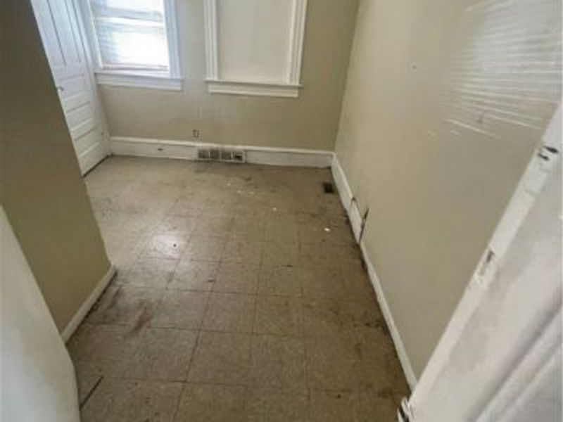 3288 Scranton Road, Cleveland, OH 44109 Photo 11