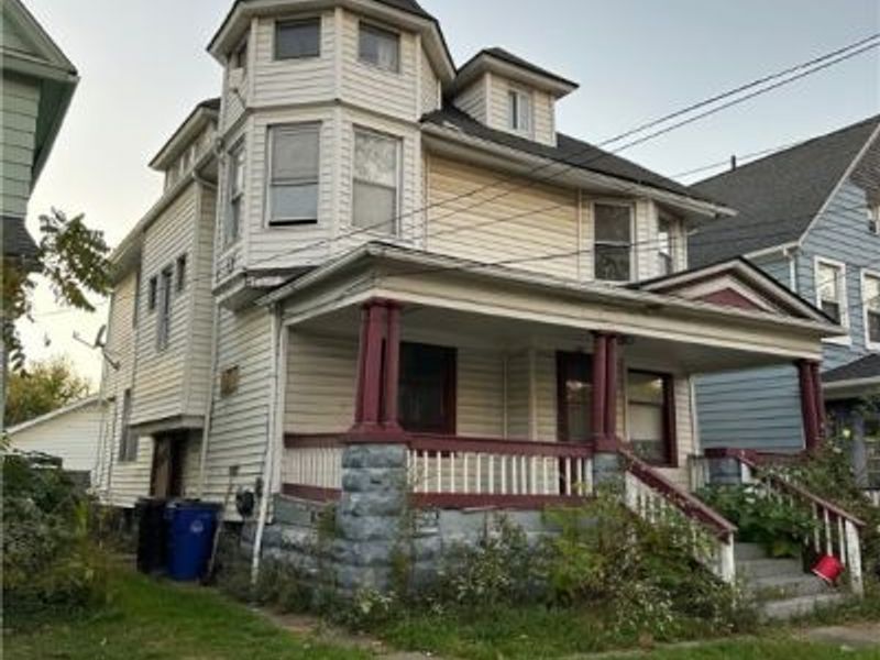 3288 Scranton Road, Cleveland, OH 44109 Photo 3