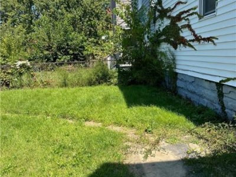 3288 Scranton Road, Cleveland, OH 44109 Photo 5