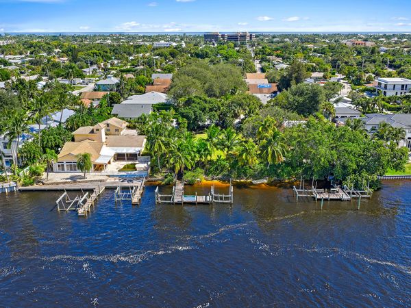 2105 Cove Lane, North Palm Beach, FL 33408