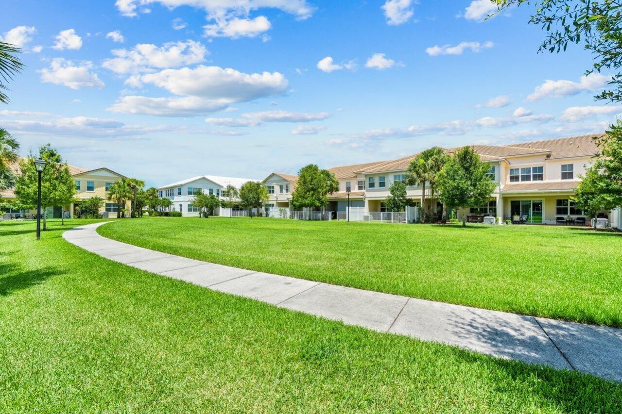 62 Sabal Court, Royal Palm Beach, FL 33411 Photo