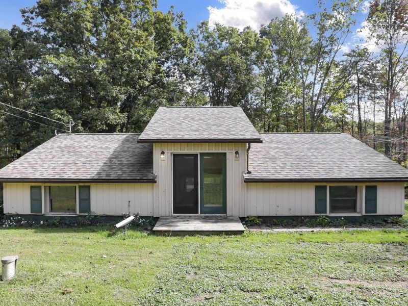 852 Wallace Road, Little Hocking, OH 45742 Photo 1