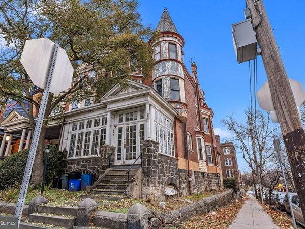 4401 PINE STREET, PHILADELPHIA, PA 19104