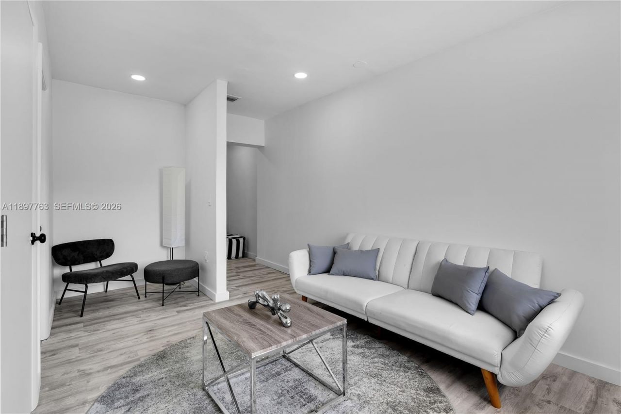 1510 Normandy Dr, Miami Beach, FL 33141 Photo