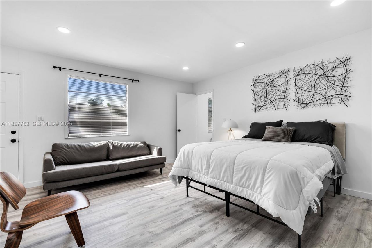 1510 Normandy Dr, Miami Beach, FL 33141 Photo