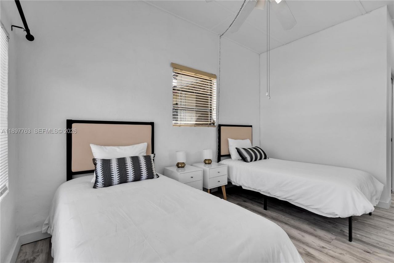 1510 Normandy Dr, Miami Beach, FL 33141 Photo