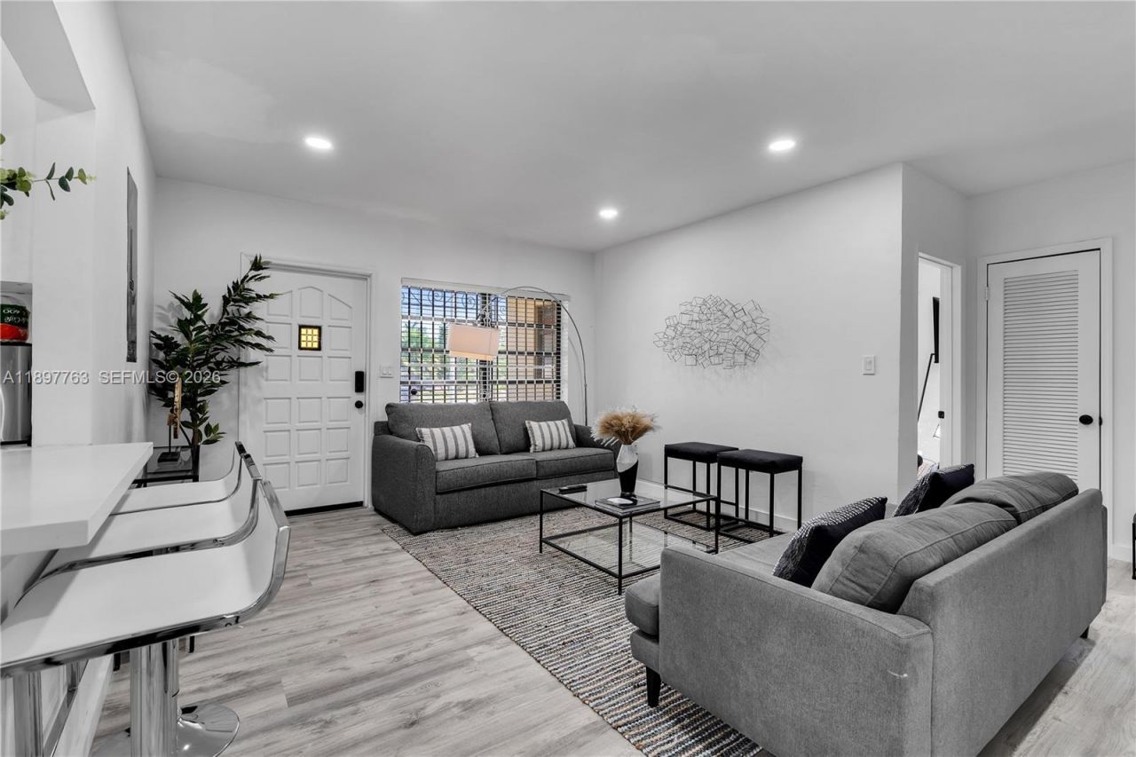 1510 Normandy Dr, Miami Beach, FL 33141 Photo