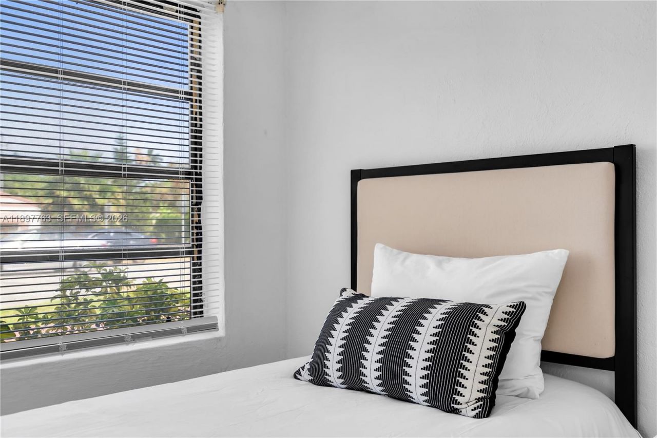 1510 Normandy Dr, Miami Beach, FL 33141 Photo